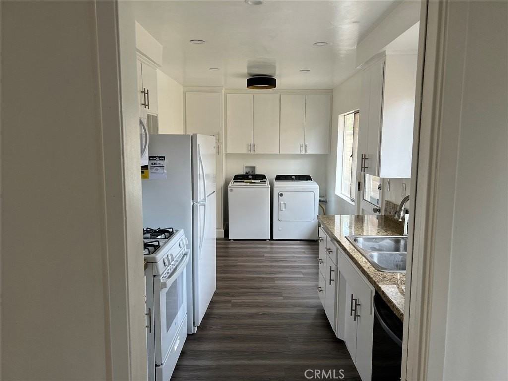 6109 S La Cienega Blvd - Photo 5 of 11