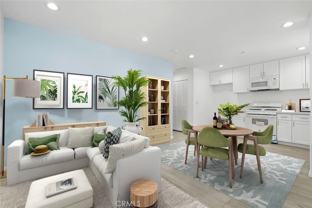 14251 Magnolia Boulevard - Photo 1 of 1