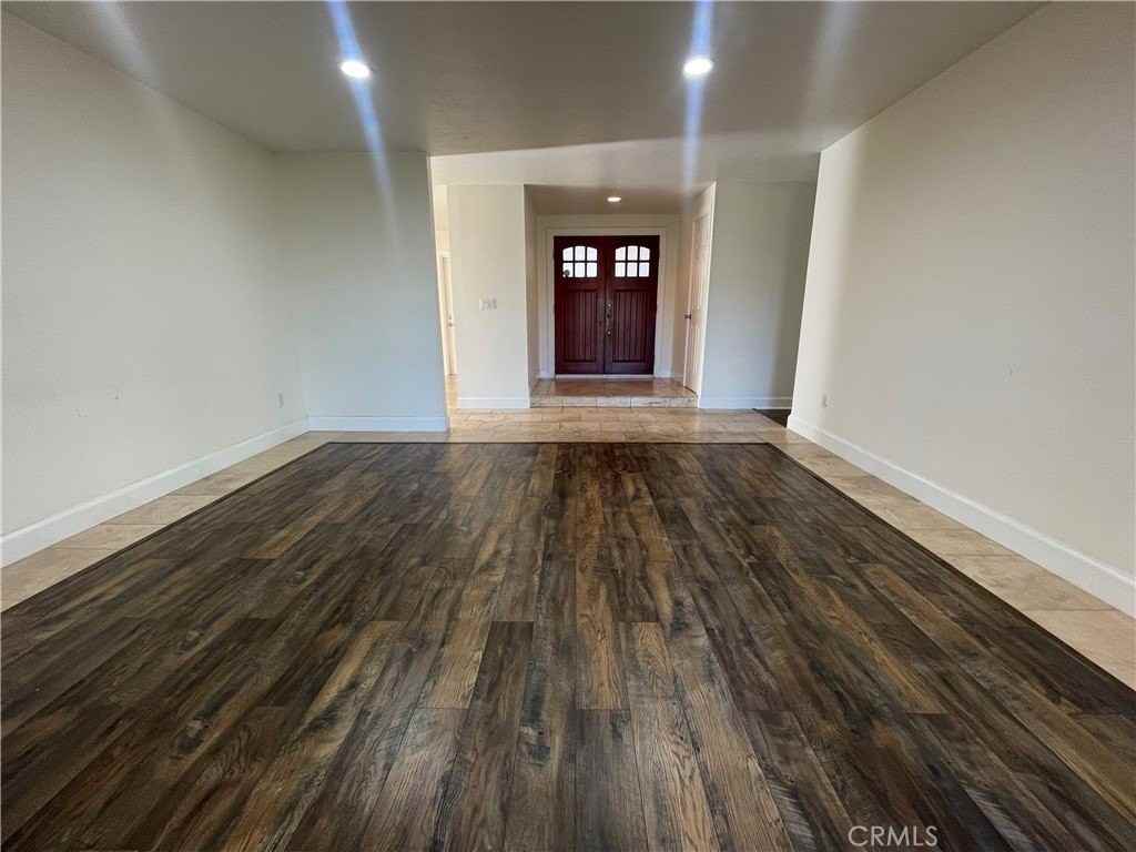 28628 Macklin Ave - Photo 2 of 20