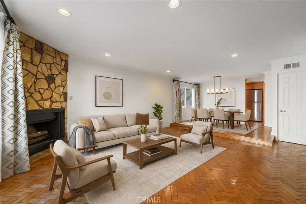 4216 Ethel Avenue - Photo 5 of 27