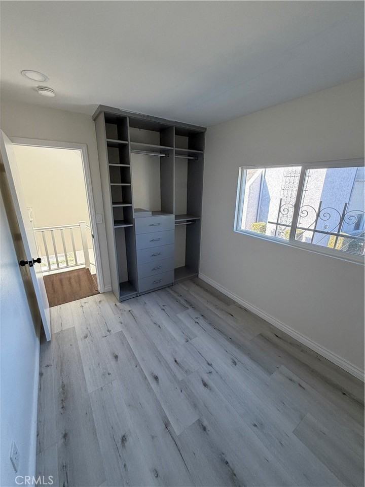 6143 Avenue Juan Diaz - Photo 5 of 11