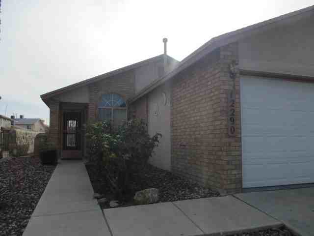 12290 Tierra Bella Dr - Photo 2 of 15