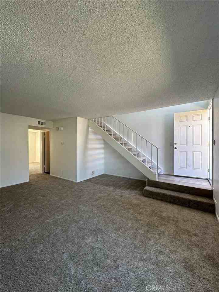 34 Elksford Ave - Photo 4 of 14