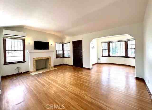 230 E Avenue 42 - Photo 4 of 17