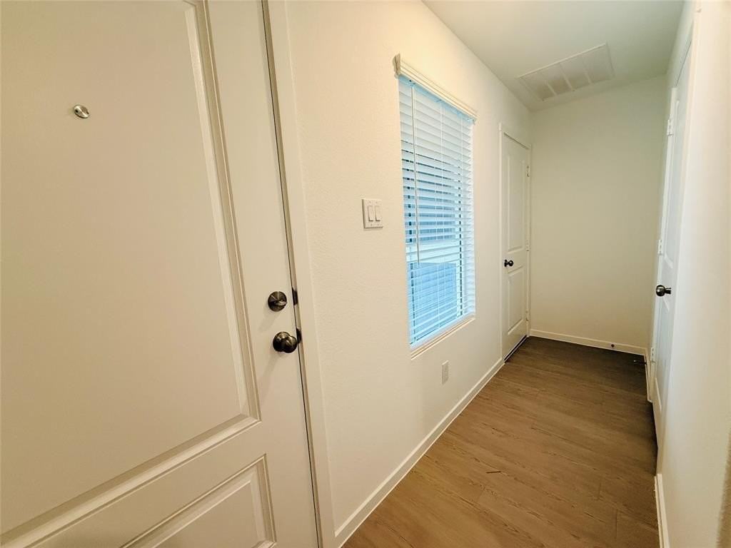 12443 Lost Rock Dr - Photo 4 of 27