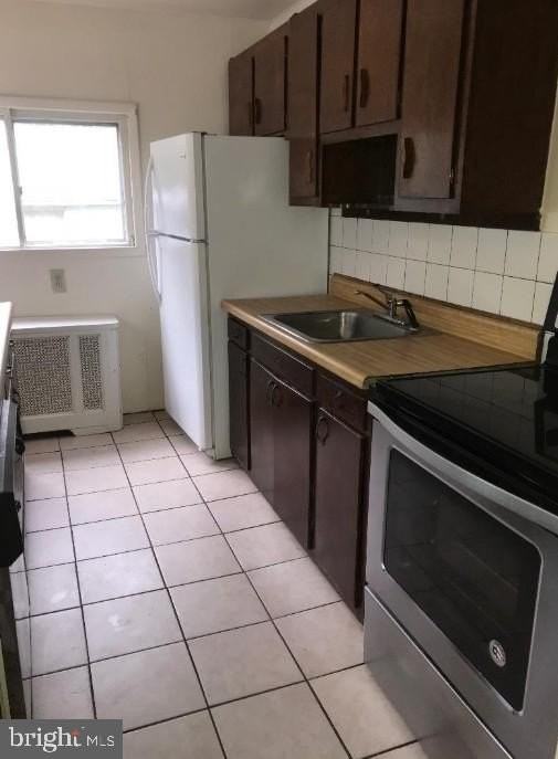 1267 Glassboro-Williamstown Road - Photo 3 of 8