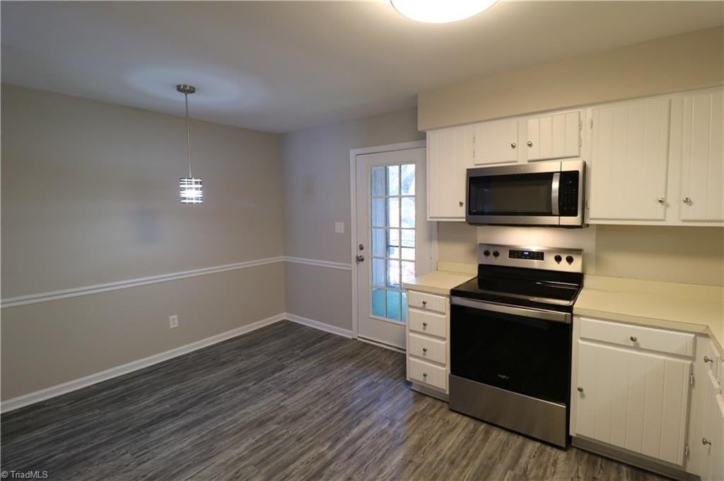 4007 S Bend Dr #104 - Photo 3 of 11