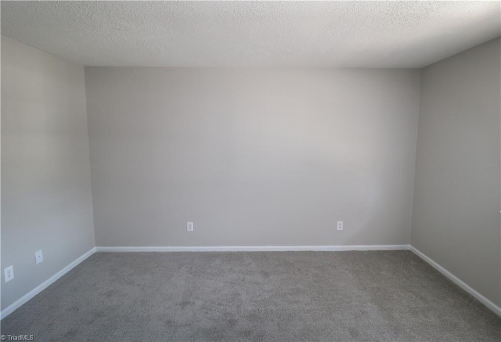 4007 S Bend Dr #104 - Photo 5 of 11