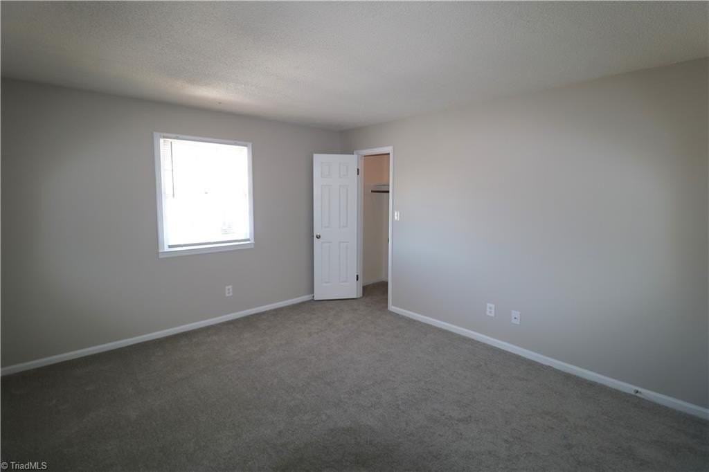 4007 S Bend Dr #104 - Photo 6 of 11