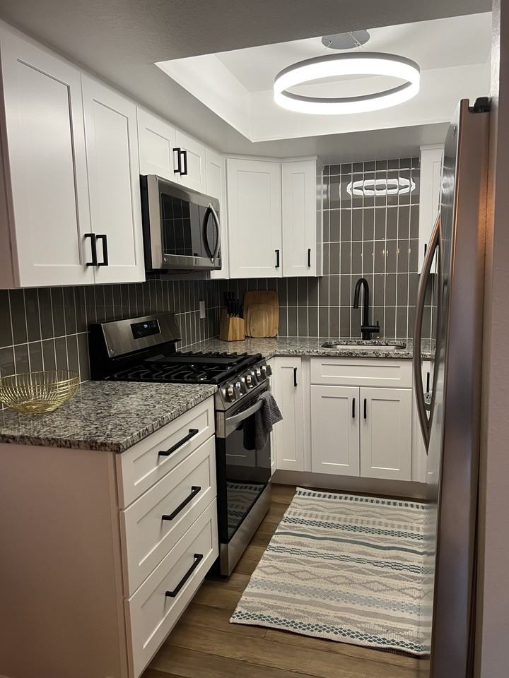 543 S St #A9 - Photo 2 of 12