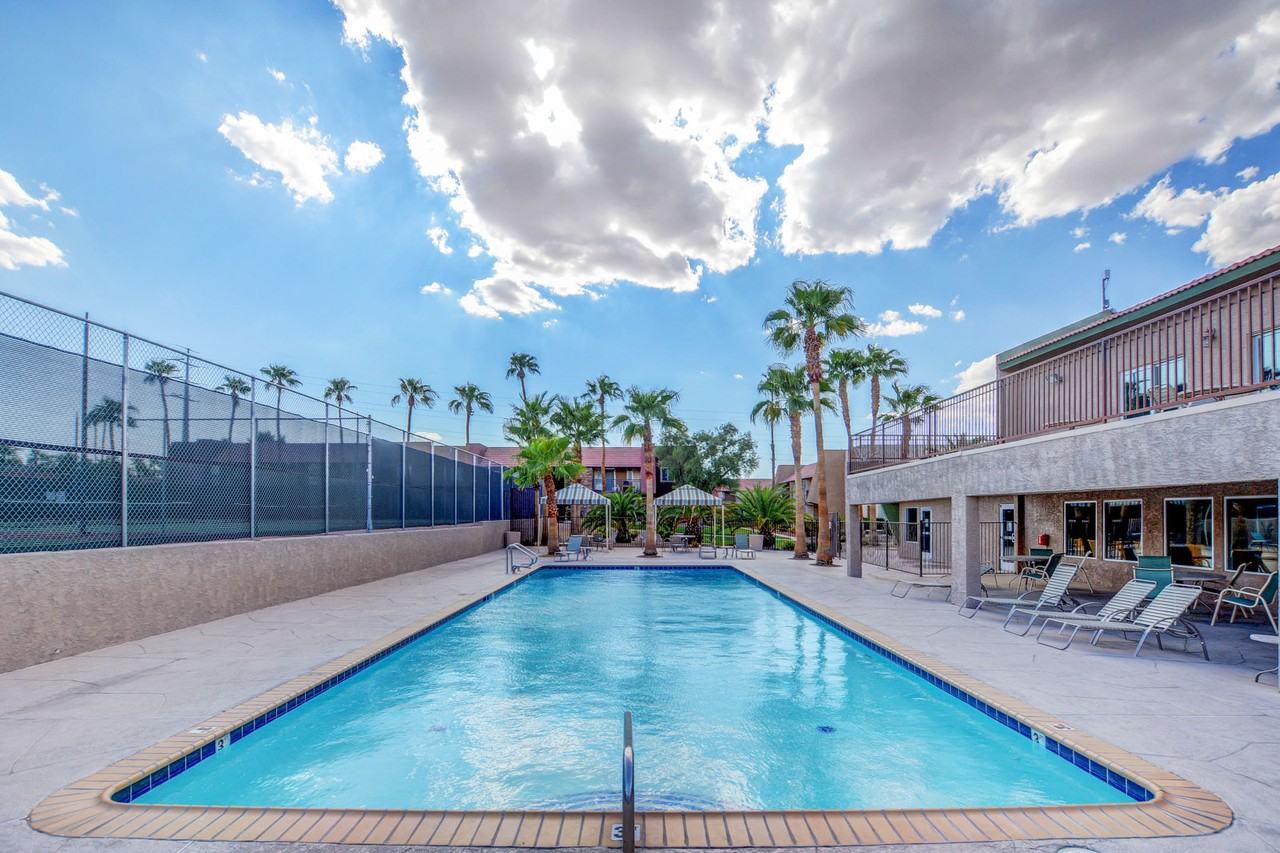 5240 Indian River Drive #1