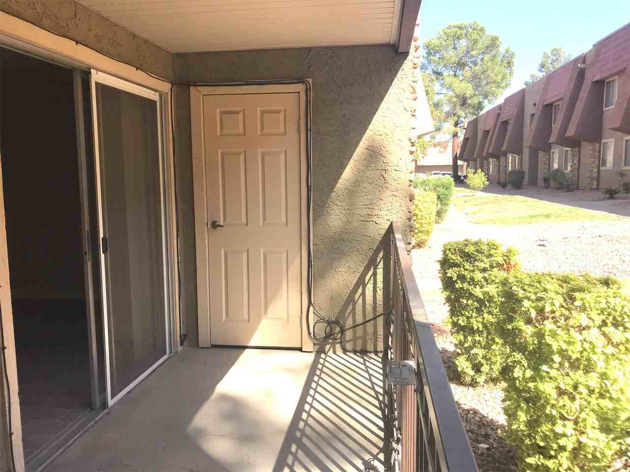 5160 Indian River Dr #1 - Photo 7 of 33