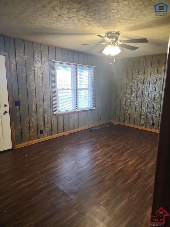 193 Schelley Road - Photo 2 of 16