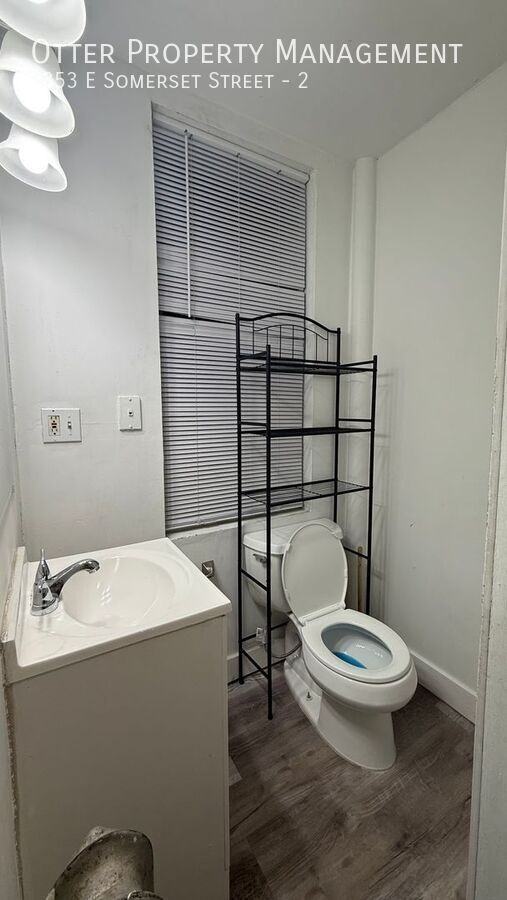 2353 E Somerset St #2 - Photo 7 of 44