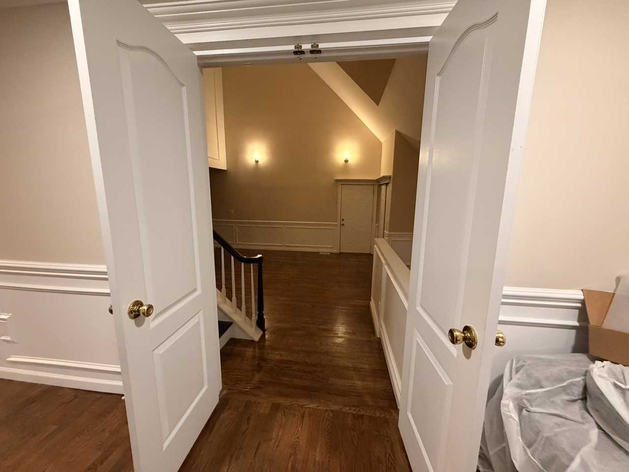 24 Arbor Lane - Photo 3 of 44