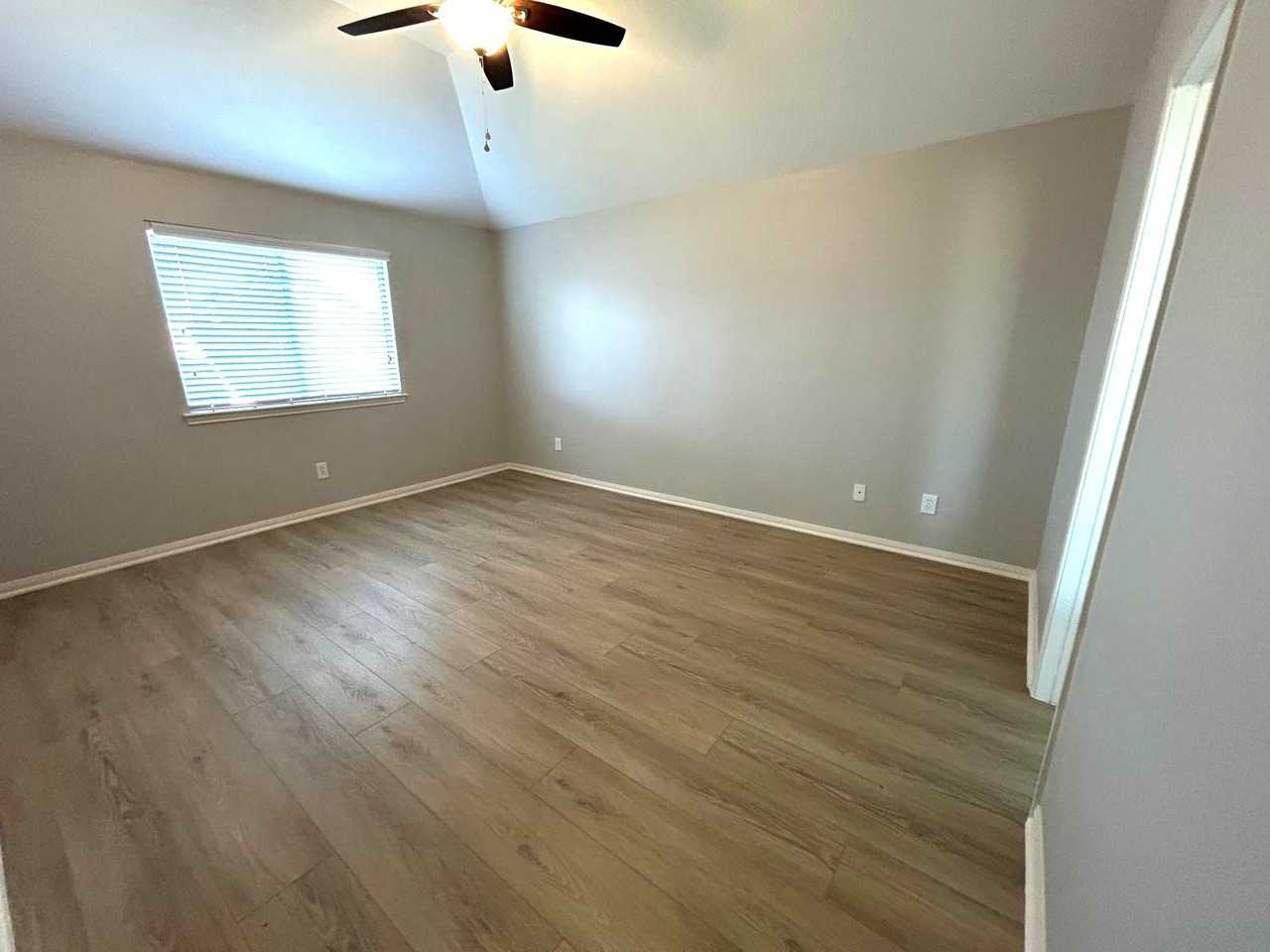 25207 Diamond Ranch Drive #25207 - Photo 6 of 36