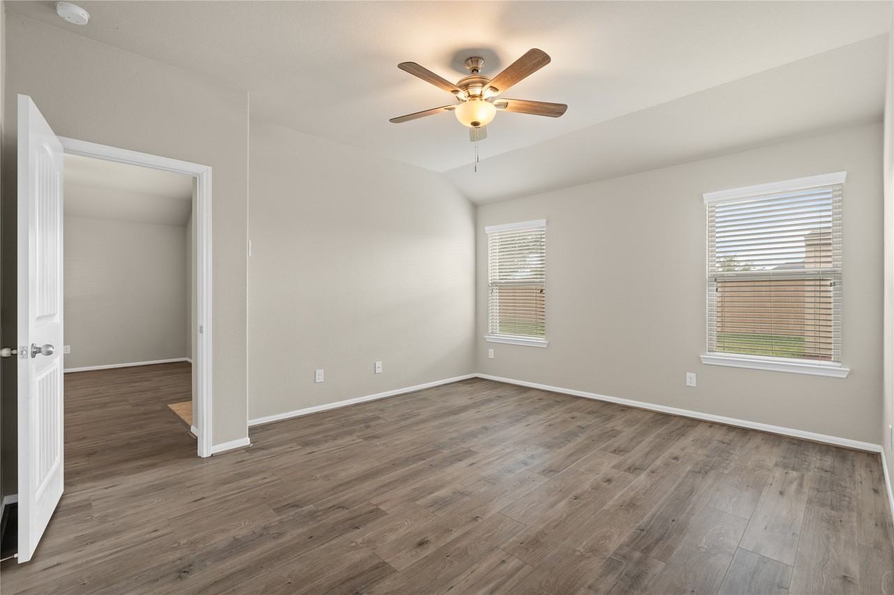 3215 Mcdonough Way #3215 - Photo 7 of 25