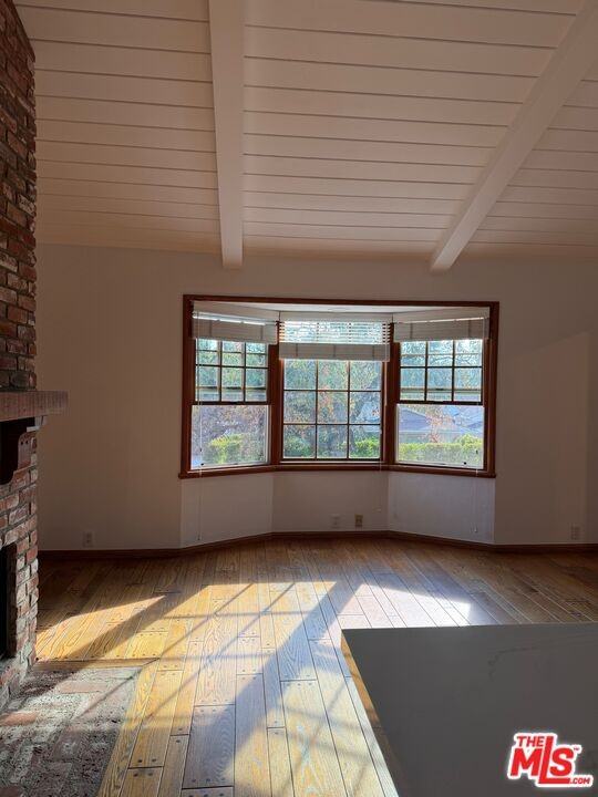 13901 Albers Street #13901 - Photo 6 of 22