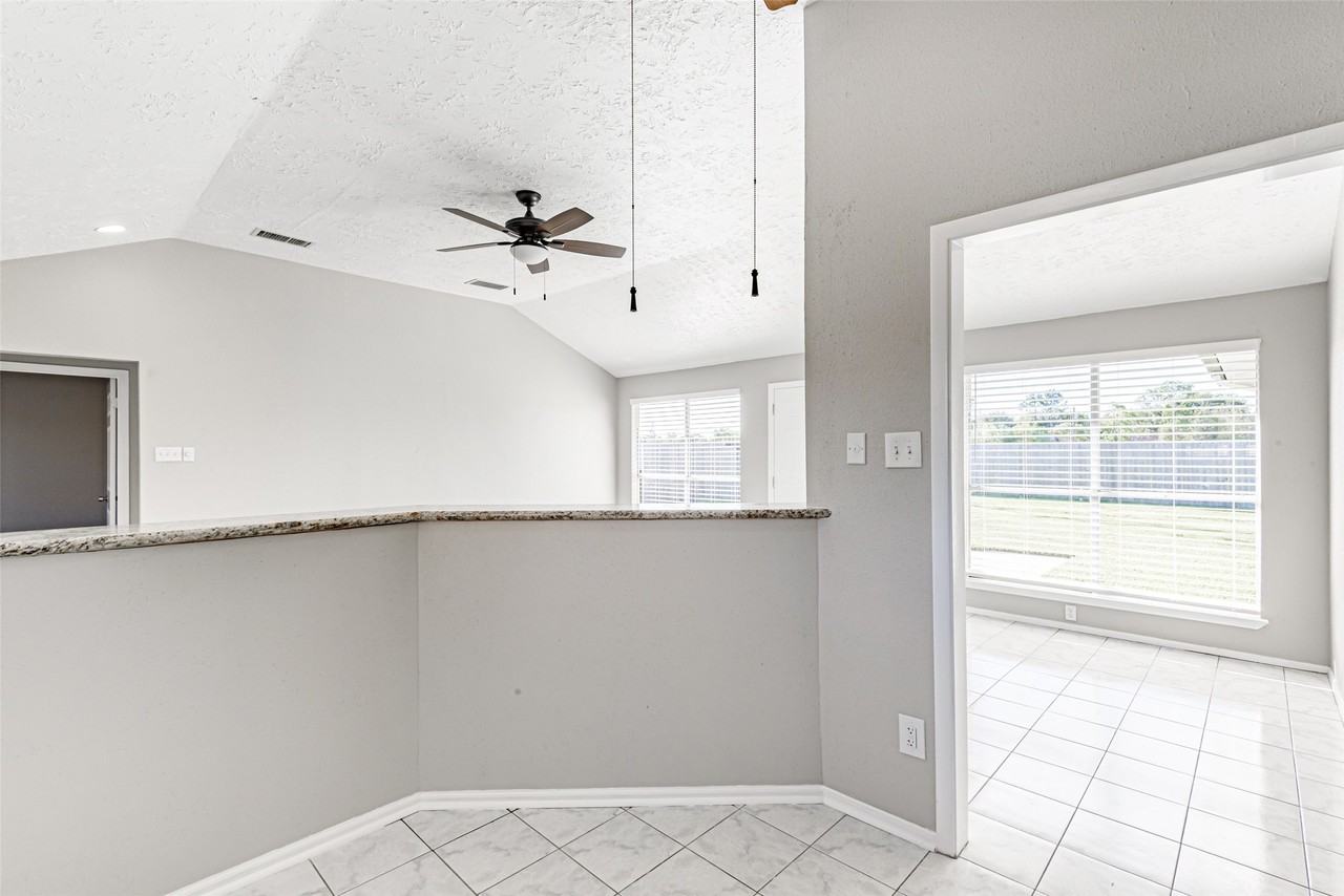 2519 Ironclad Drive #2519 - Photo 3 of 33