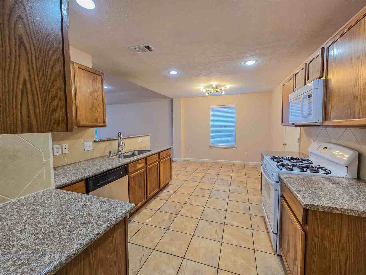 16131 Taloncrest Drive #16131 - Photo 5 of 24