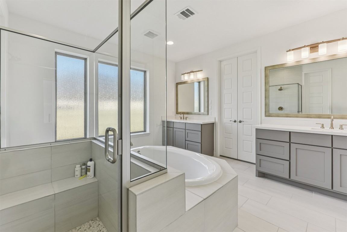 253 Rosetta Loop #253 - Photo 3 of 40