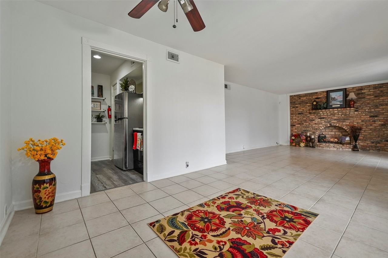 7510 Shadyvilla Ln #7510-23 - Photo 7 of 23