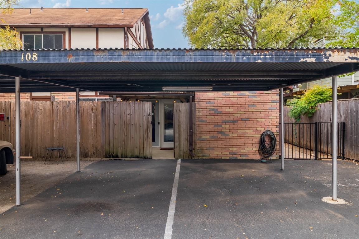 7406 Shadow Hill Dr #7406-108 - Photo 3 of 22