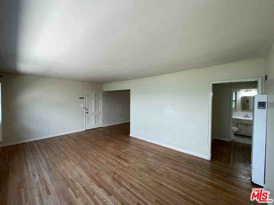 14940 Dickens Street #14940-1 - Photo 3 of 16