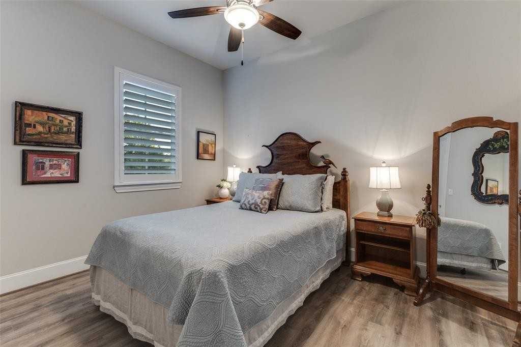 1725 G Avenue #1725 - Photo 6 of 25