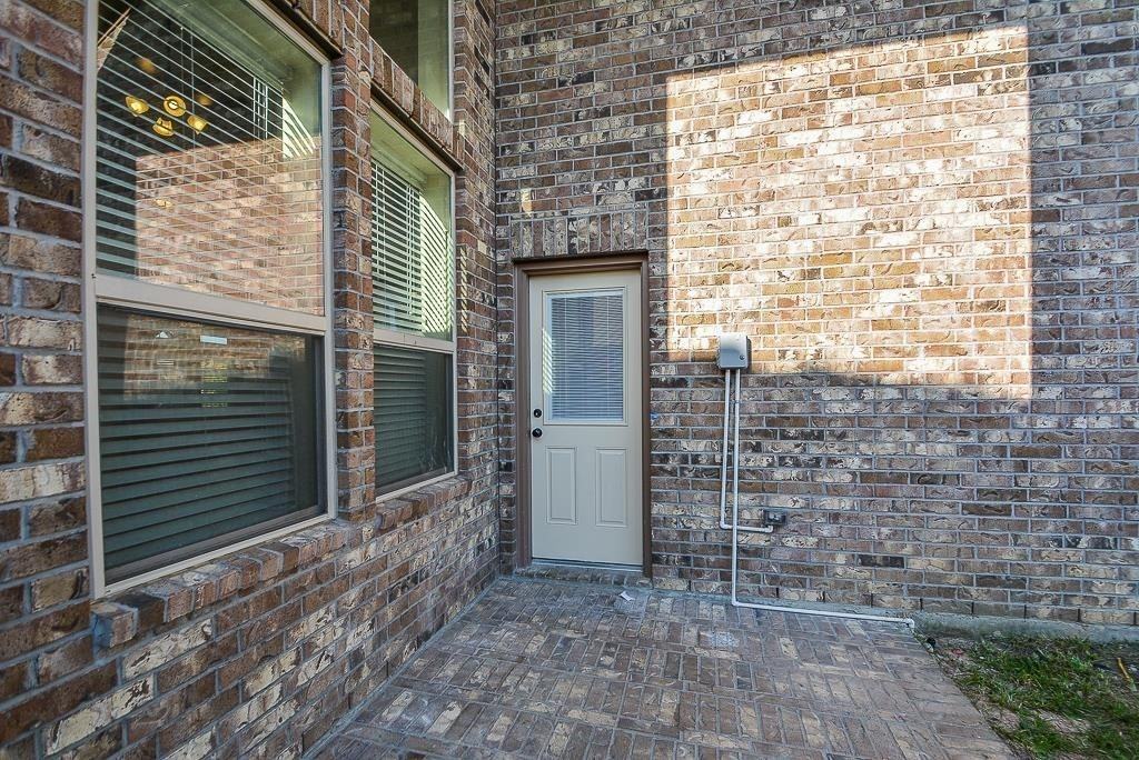 26814 Harmony Shores Drive #26814 - Photo 3 of 16