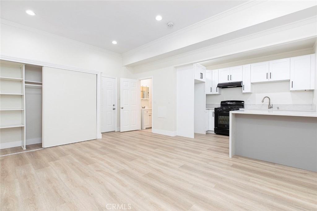 14319 Tiara Street #14319-2 - Photo 4 of 14