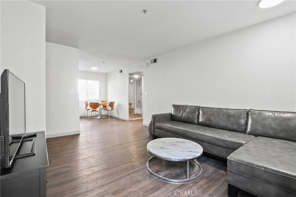 112 Primrose Avenue #112C - Photo 6 of 8