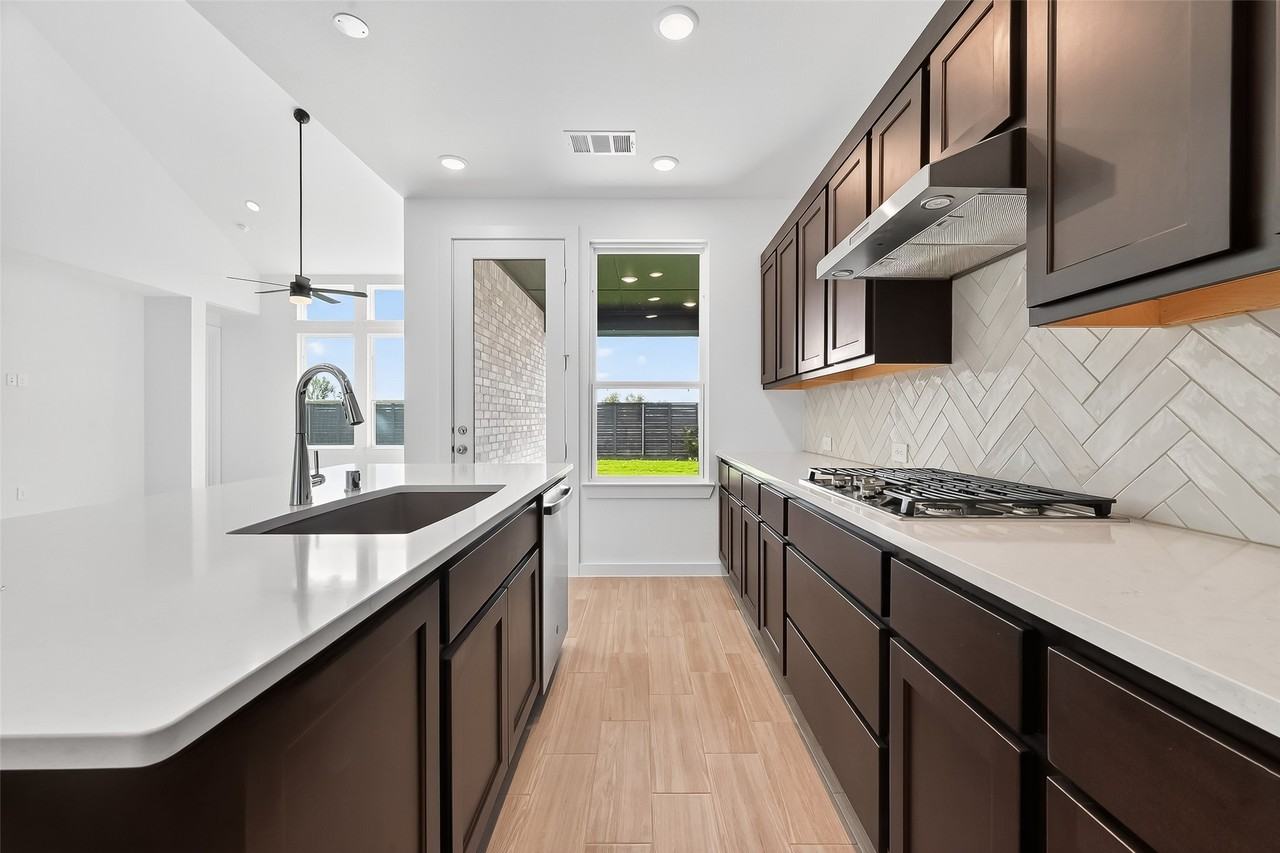 3222 Kindred Way #3222 - Photo 2 of 50