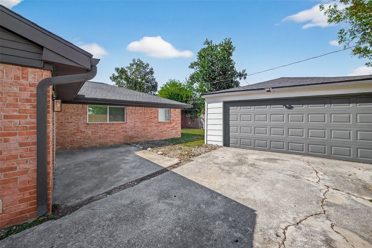 11742 North Little John Circle #11742