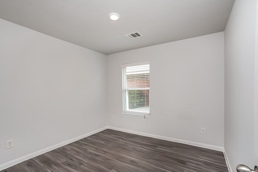 19035 Brescia Lane #19035 - Photo 7 of 15