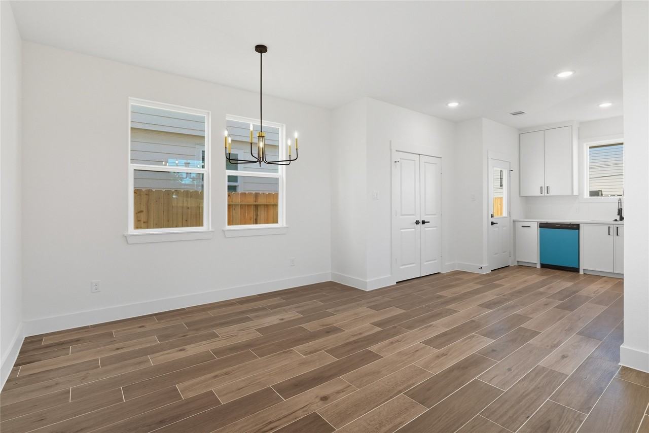 135 South Virginia Street #135 - Photo 7 of 15