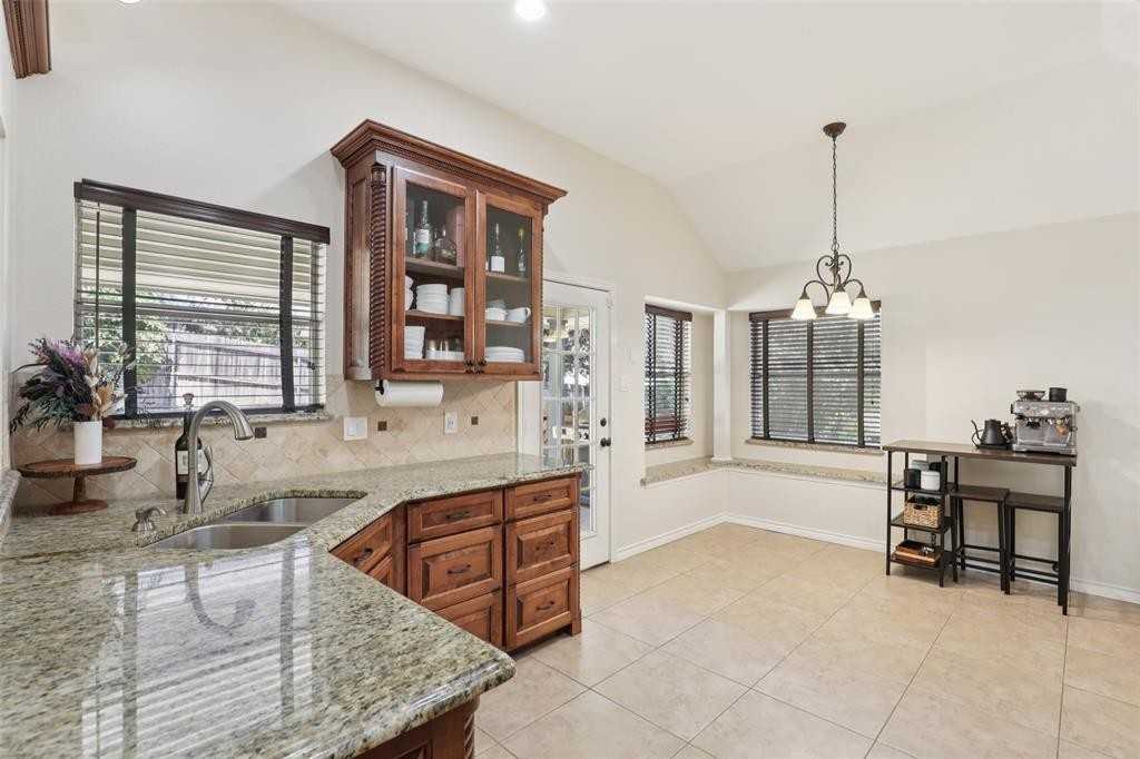 7512 Woodside Hill Court #7512 - Photo 3 of 25