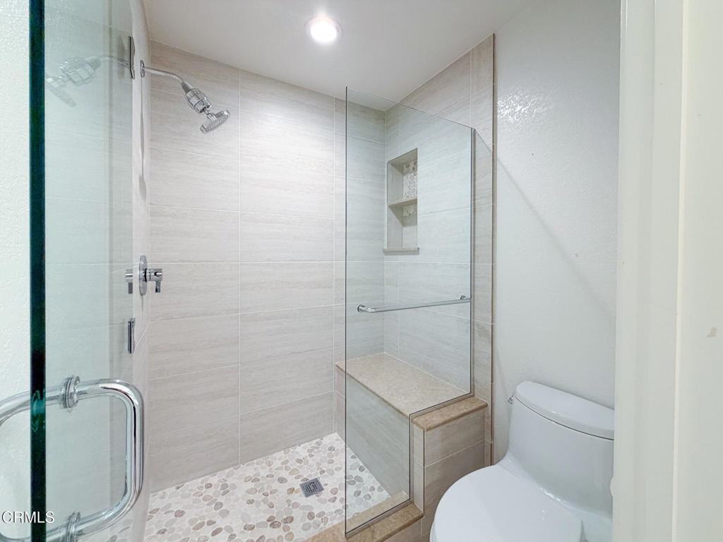 2262 Martinique Lane #2262 - Photo 5 of 42