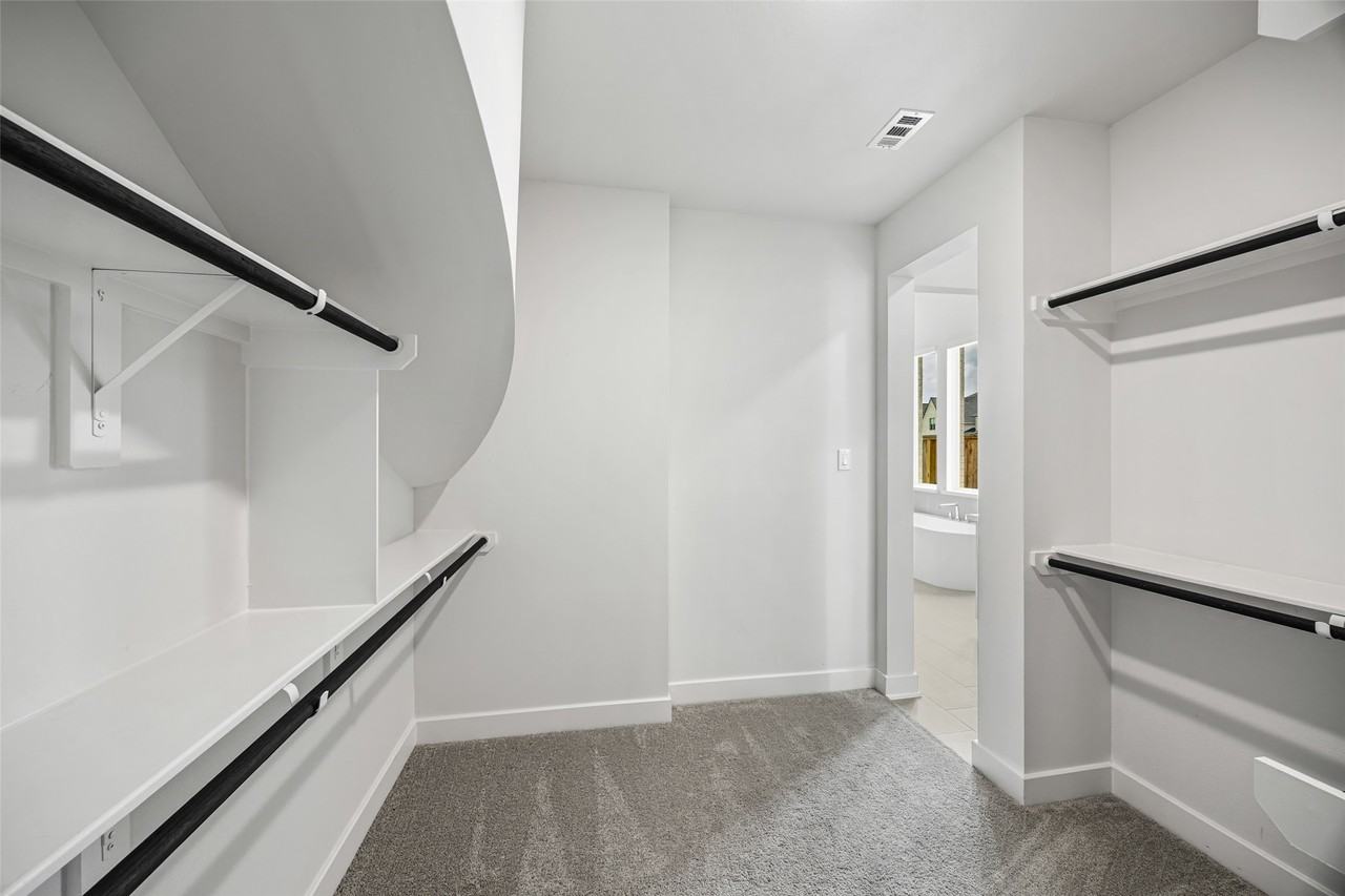 29024 Red Loop Drive #29024 - Photo 2 of 47