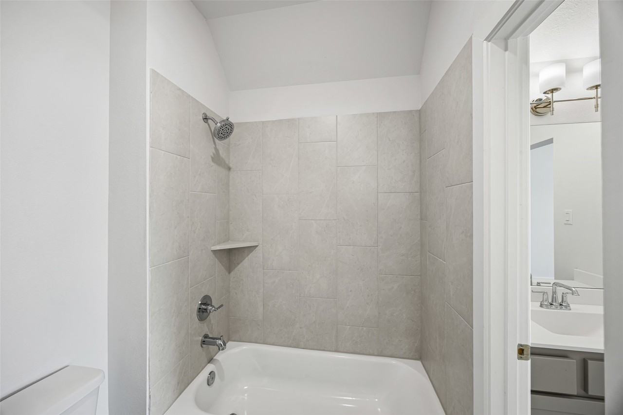 29024 Red Loop Drive #29024 - Photo 3 of 47