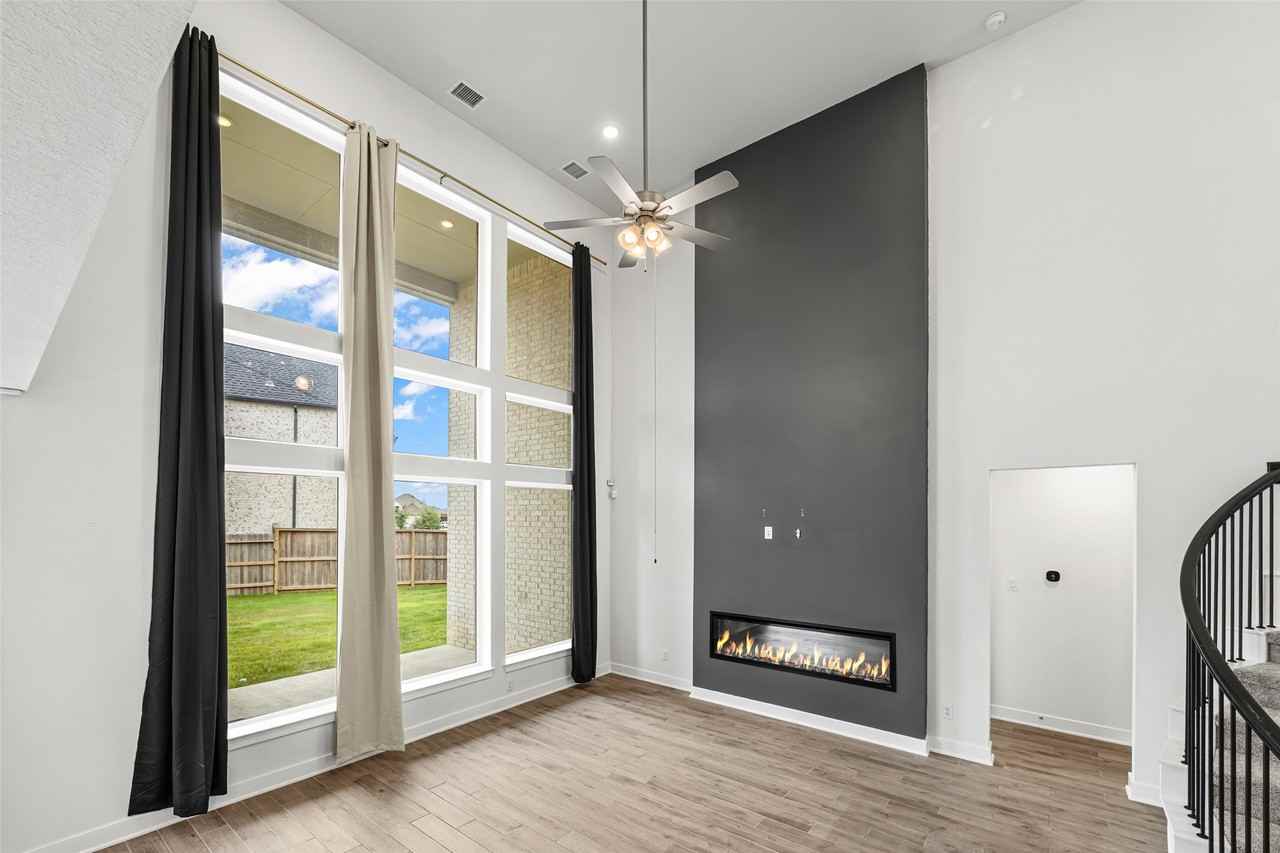 29024 Red Loop Drive #29024 - Photo 7 of 47