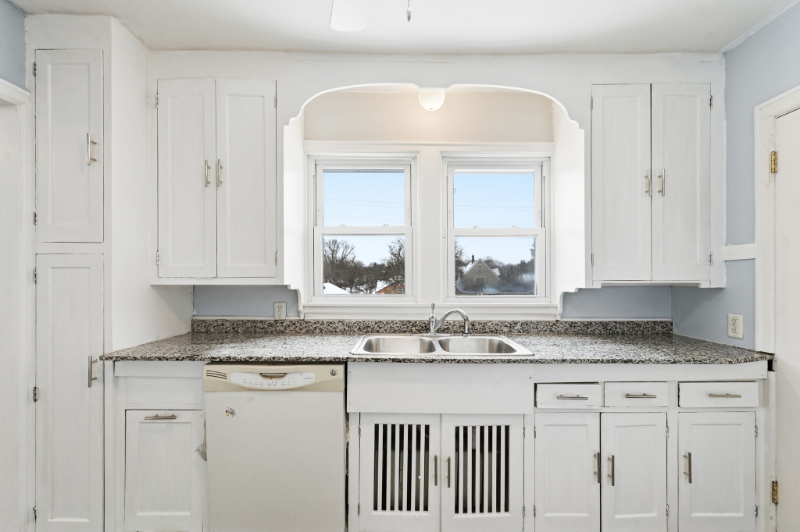 3611 North Washburn Avenue #FL2 - Photo 5 of 19