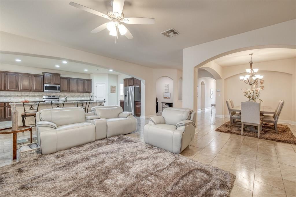 13112 Craven Lane #13112 - Photo 5 of 39