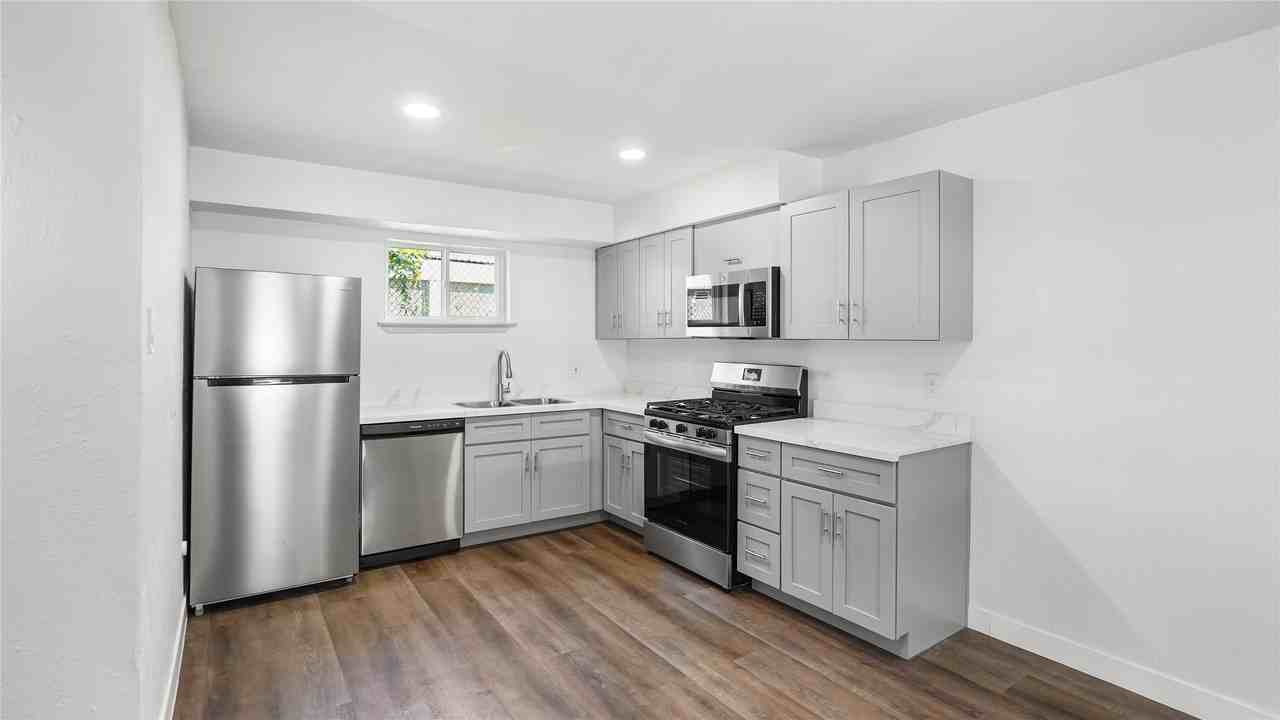 2819 Berry St #2819-11 - Photo 7 of 19