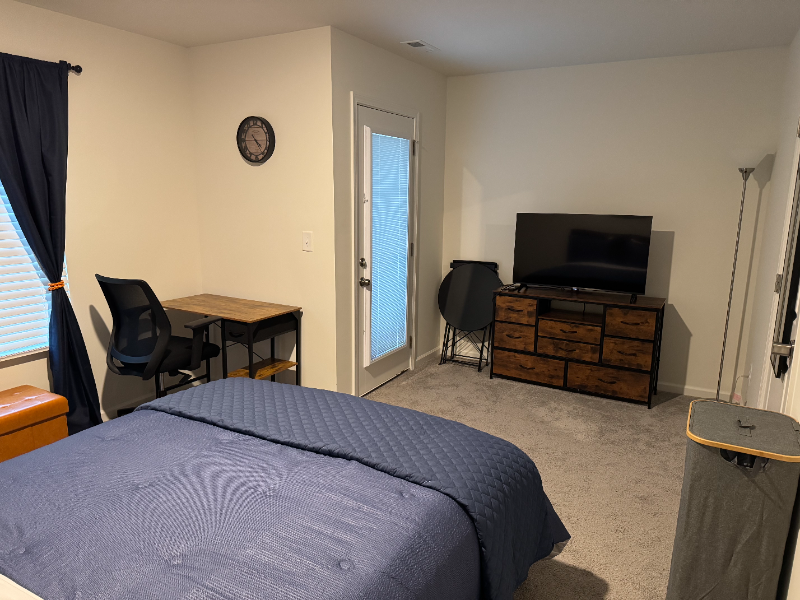 533A Gantt St #533A - Photo 4 of 30