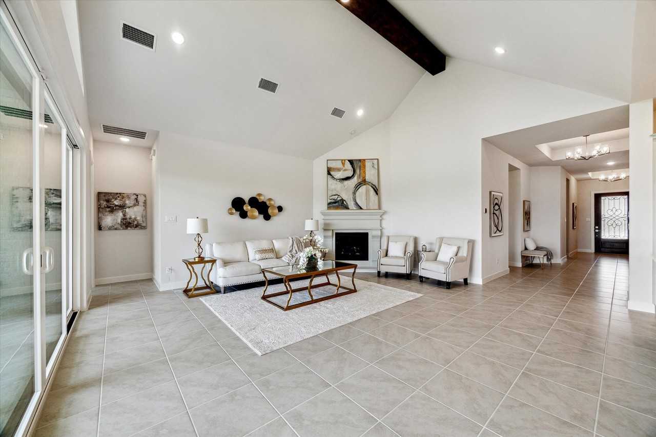 407 May Meadow Lane #407 - Photo 5 of 27