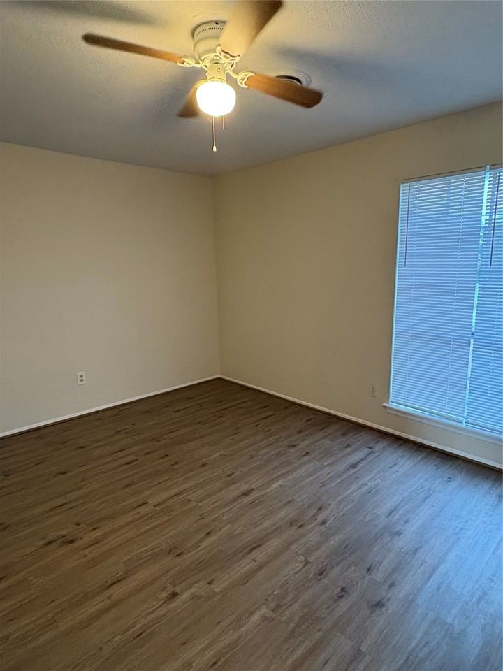 101 E Hospital Dr #101-10 - Photo 2 of 14