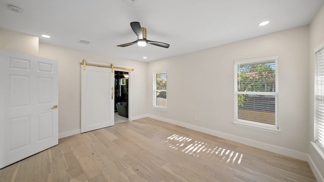 2119 Isabella Street #2119 - Photo 6 of 23