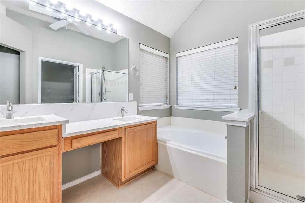 4921 Tulip Ln #4921 - Photo 3 of 12