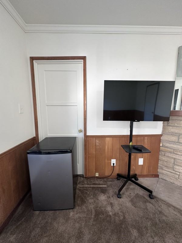 3950 Cerritos Ave - Photo 3 of 8